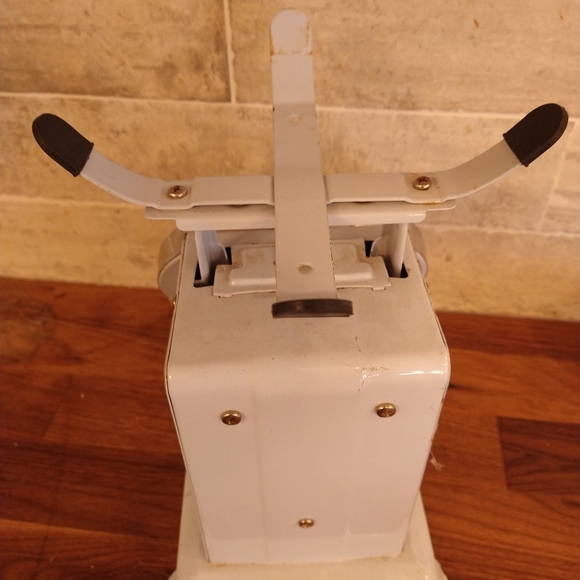 Blue Mechanical kitchen scale bowl not included - Picture 4 of 10